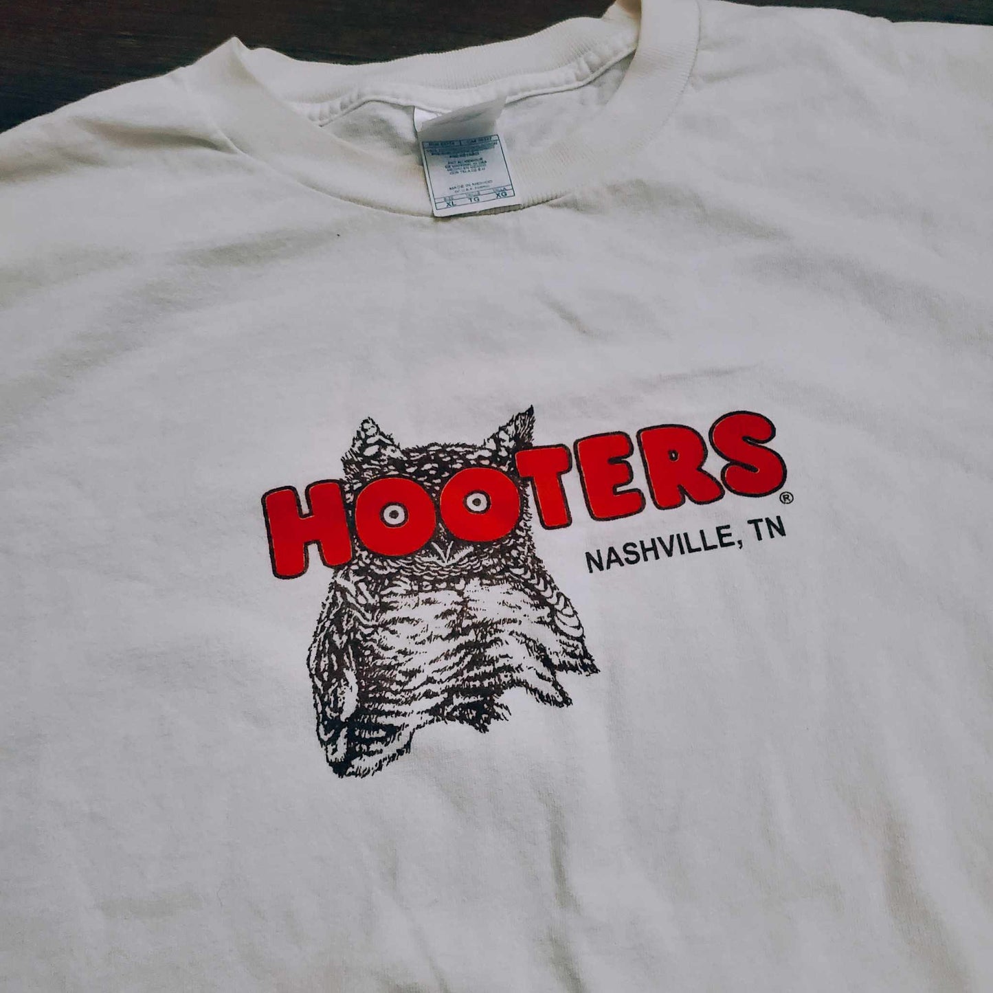 (XL) Vtg Hooters T-Shirt