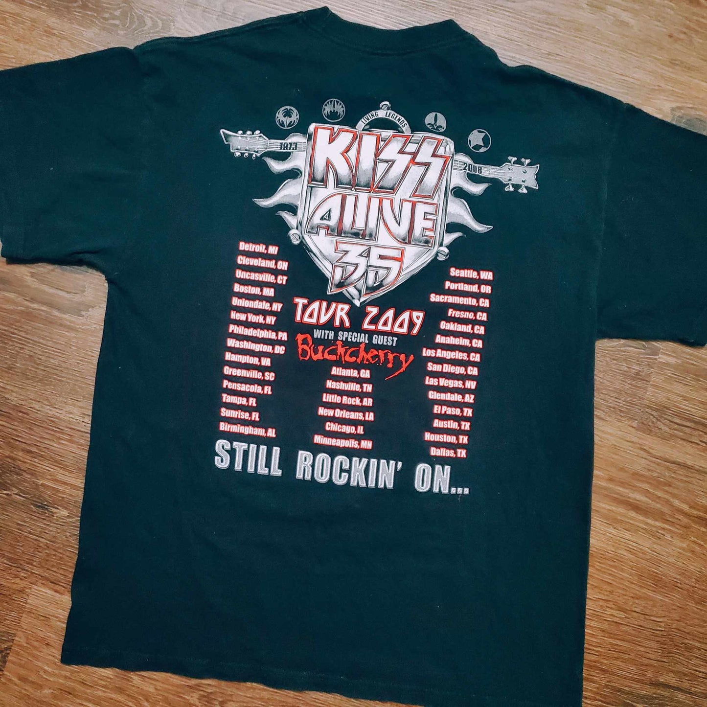 (L) Vtg '09 Kiss Tour T-Shirt