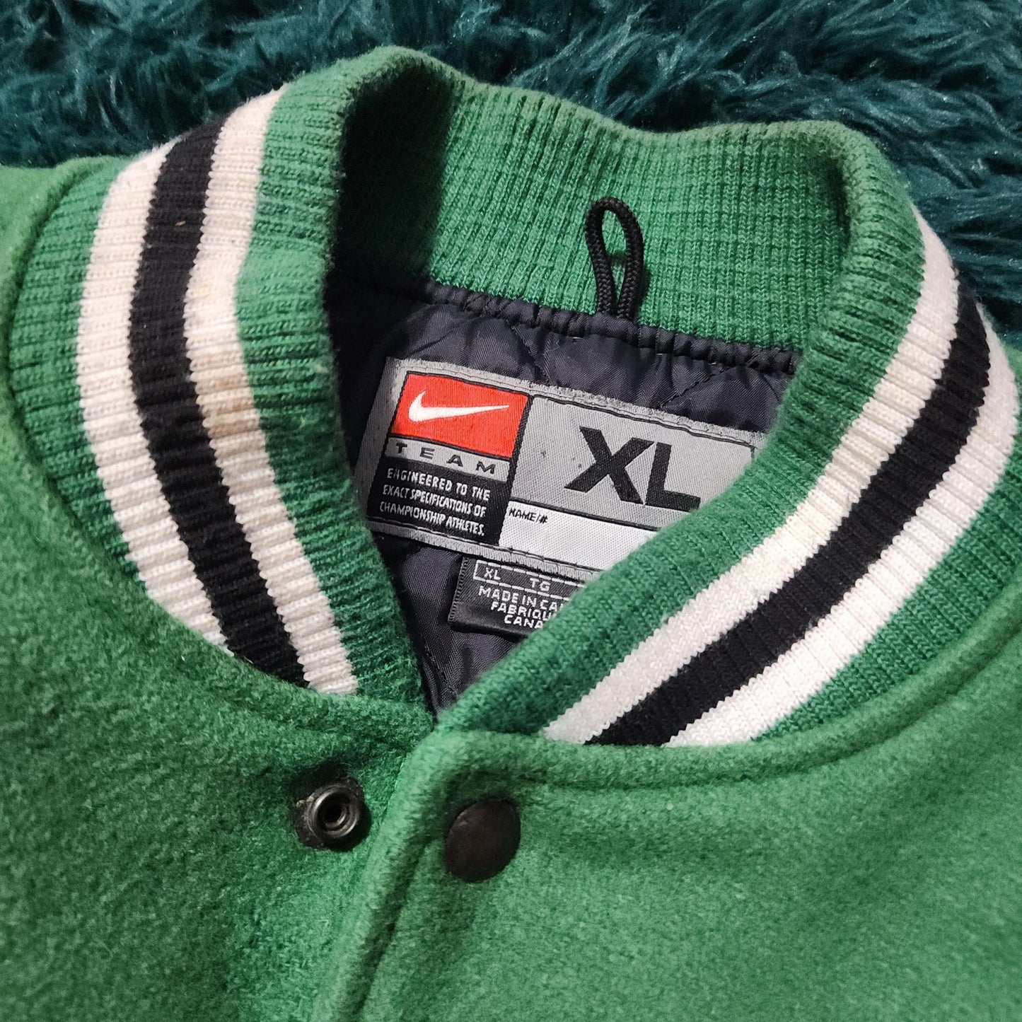 🔥 Vintage Nike Boston Celtics Varsity Jacket - XL 🔥