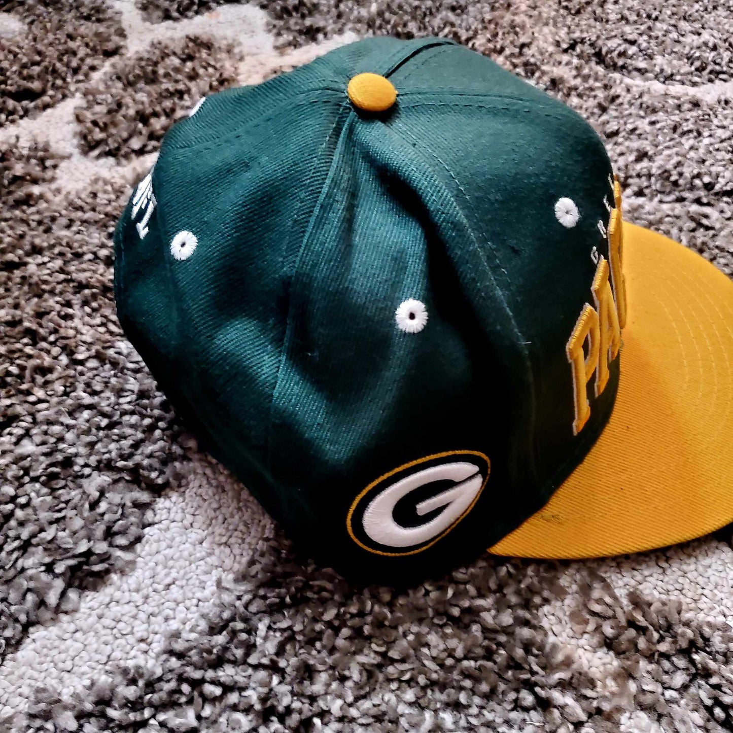 VTG Green Bay Packers Hat (Snap Back)