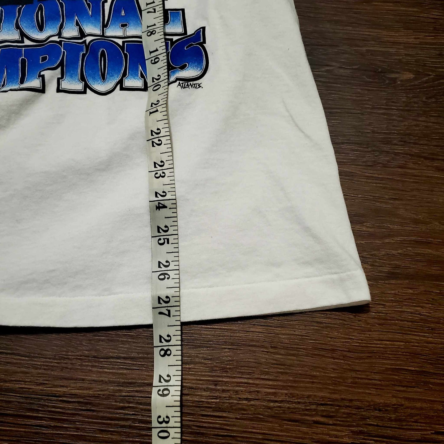 (L) Vtg Kentucky Wildcats '96 National Champions T-Shirt