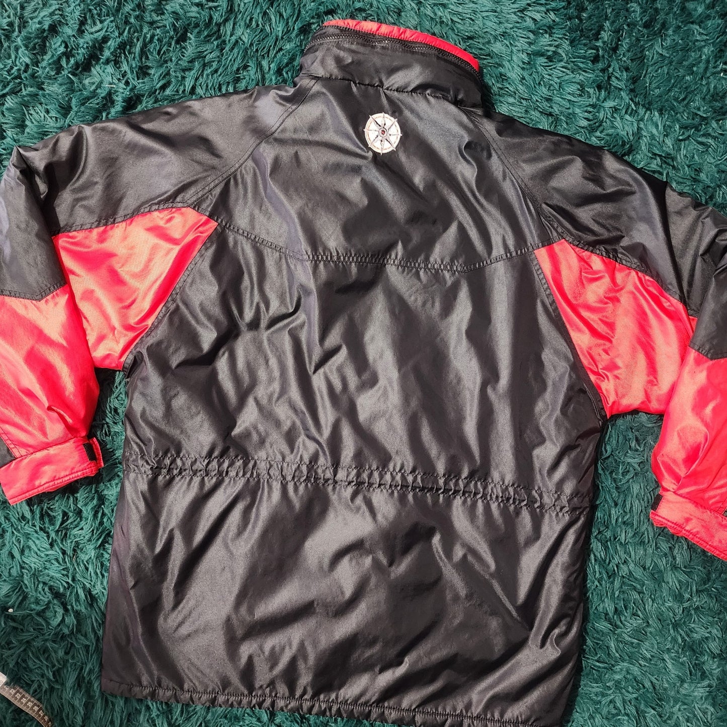 🧭 Vintage Marlboro Puffer Windbreaker 🧭