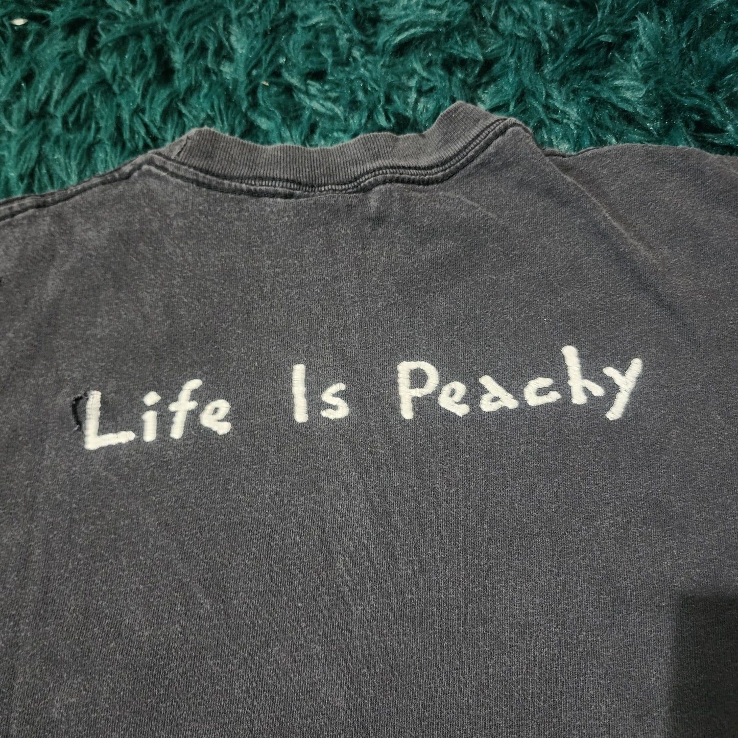 Vintage 90s Korn Life Is Peachy Giant Tag Band Tee Distressed Black 19x25