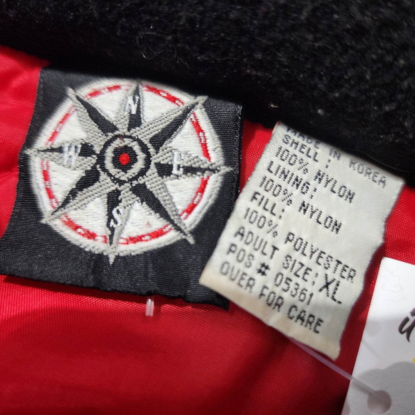 🧭 Vintage Marlboro Puffer Windbreaker 🧭